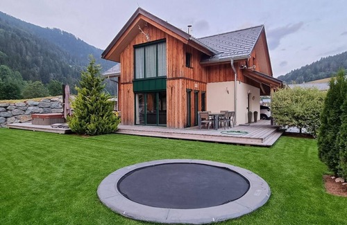 Murau House | Holiday house Murau for 1 - 12 persons with 4 bedrooms - Holiday apartment in one or multi-family ho
