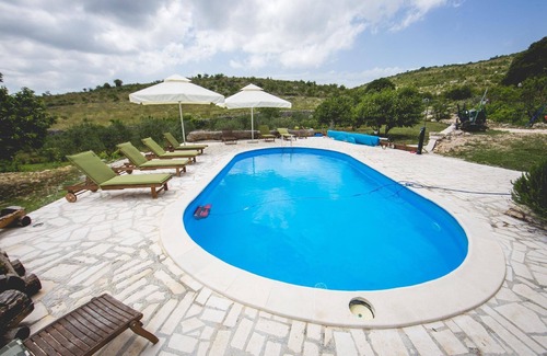 Prgomet House | Holiday house Primorski Dolac for 1 - 14 persons with 6 bedrooms - Holiday home
