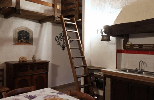 Panicale House | Holiday house Panicale for 1 - 8 persons with 4 bedrooms - Holiday home