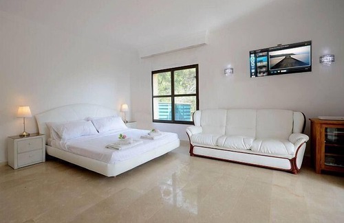 Portals Nous House | Holiday house Portals Nous for 2 - 10 persons with 5 bedrooms - Holiday house