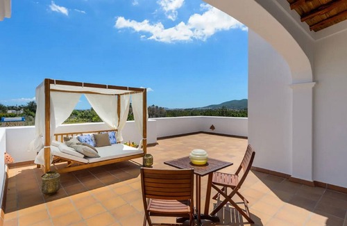 Can Furnet House | Holiday house Roca Llisa for 1 - 8 persons with 4 bedrooms - Holiday home