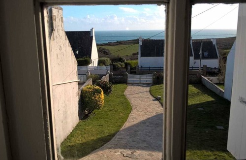 Plogoff House | Holiday house, sea view, near the Pointe du Raz.