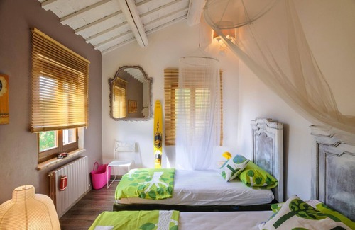 Serrungarina House | Holiday house Serrungarina for 1 - 6 persons with 3 bedrooms - Holiday home