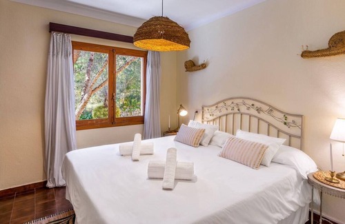 Ses Rotgetes de Canet House | Holiday house Ses Rotgetes de Canet for 1 - 11 persons with 6 bedrooms - Holiday house