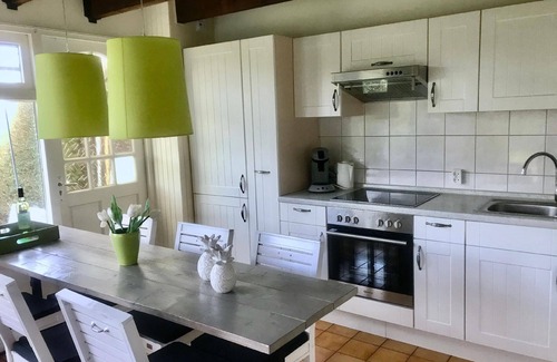 Stavenisse House | Holiday house Stavenisse for 1 - 4 persons with 2 bedrooms - Row house