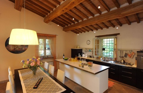 Umbertide House | Holiday house Umbertide for 1 - 8 persons with 4 bedrooms - Holiday house