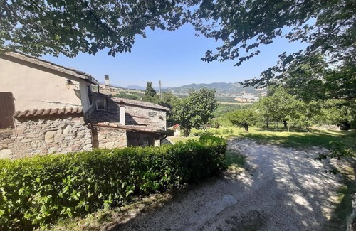 Urbino House | Holiday house Urbino for 3 - 13 persons with 5 bedrooms - Holiday home