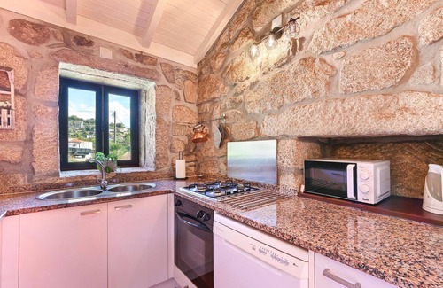 Arcos de Valdevez House | Holiday house Vila Fonche for 1 - 5 persons with 2 bedrooms - Holiday house