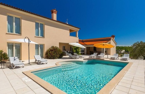Orbanici House | Holiday house Vodnjan for 1 - 8 persons with 4 bedrooms - Holiday home