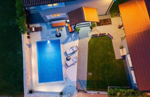 Citluk House | Holiday house with a swimming pool Lucane, Zagora - 23648