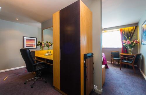 Westhill Hotel | Holiday Inn Aberdeen West by IHG