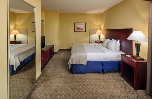 Grovetown Hotel | Holiday Inn Augusta West I-20 by IHG