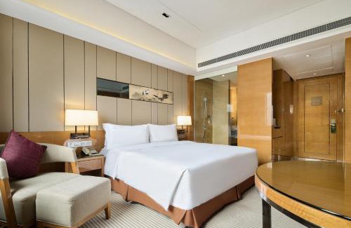 Hejiang Pavilion Hotel | Holiday Inn Chengdu Oriental Plaza -Chunxi Road Taikoo Li Branch