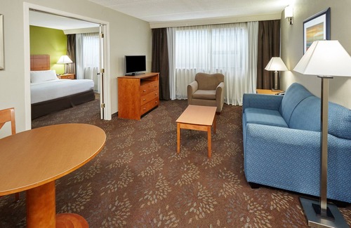 Matteson Hotel | Holiday Inn Chicago Matteson Conf Center, an IHG Hotel