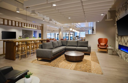 O'Hare Hotel | Holiday Inn Chicago O'Hare – Rosemont by IHG