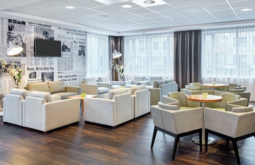 Hoofddorp Hotel | Holiday Inn Express Amsterdam - Schiphol by IHG