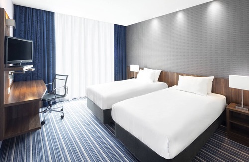 Hoofddorp Hotel | Holiday Inn Express Amsterdam - Schiphol by IHG