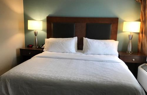 St. Cloud Hotel | Holiday Inn Express and Suites St. Cloud by IHG
