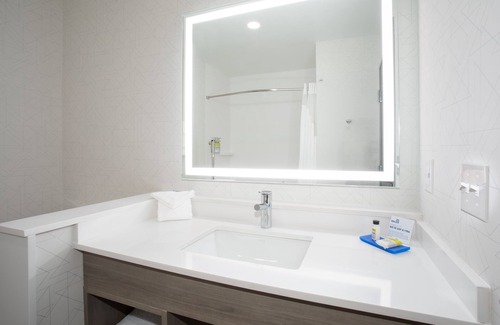 Burley Hotel | Holiday Inn Express and Suites Burley by IHG