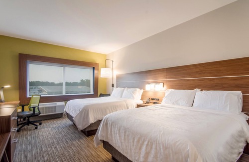 Asheboro Hotel | Holiday Inn Express and Suites Asheboro by IHG