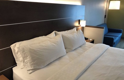 Hannibal Hotel | Holiday Inn Express And Suites Hannibal - Medical Center by IHG