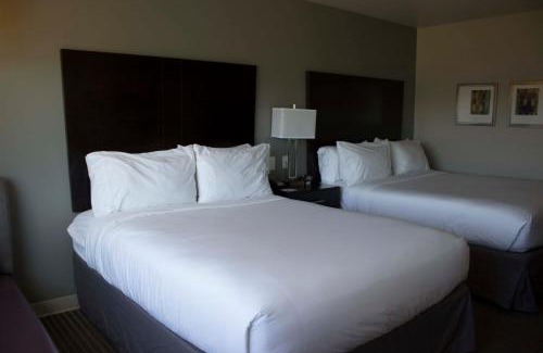 Tahlequah Hotel | Holiday Inn Express and Suites Tahlequah by IHG
