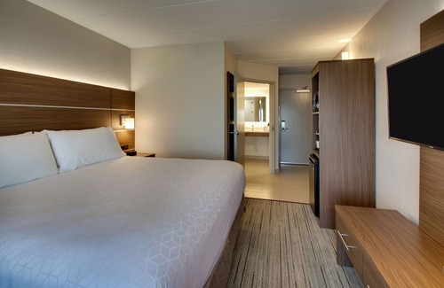 Pleasantville Hotel | Holiday Inn Express Atlantic City W Pleasantville by IHG