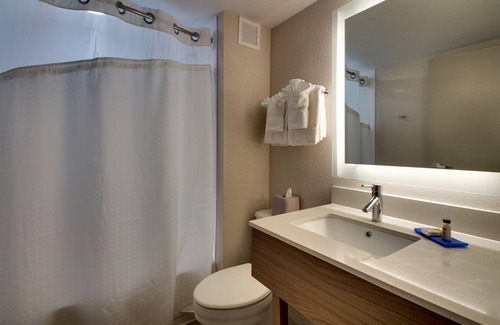 Pleasantville Hotel | Holiday Inn Express Atlantic City W Pleasantville by IHG