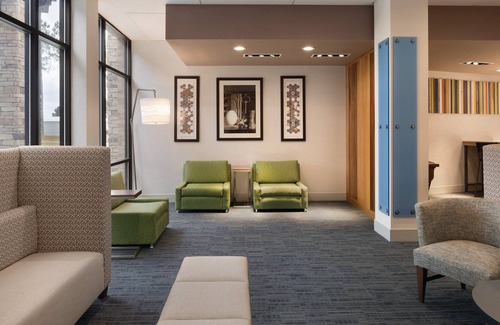 Newnan Hotel | Holiday Inn Express Atlanta SW - Newnan by IHG