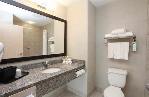 Grande Prairie Hotel | Holiday Inn Express Grande Prairie by IHG