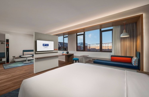 Changchun Hotel | Holiday Inn Express Changchun Jingyue by IHG