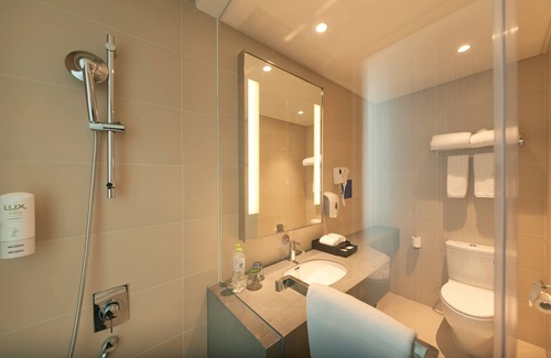 Wuhou Hotel | Holiday Inn Express Chengdu Huanhuaxi by IHG