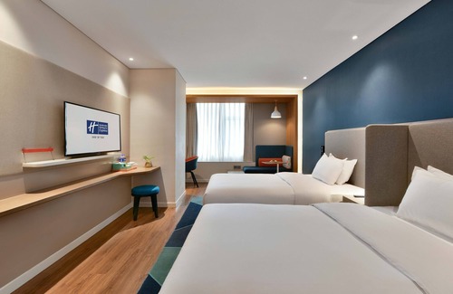 Jinniu Hotel | Holiday Inn Express Chengdu North Railway Station by IHG