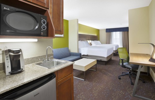 Circleville Hotel | Holiday Inn Express Circleville by IHG