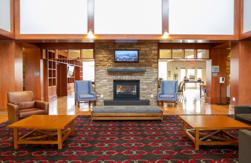 Northeast Columbus Hotel | Holiday Inn Express Columbus Airport - Easton by IHG