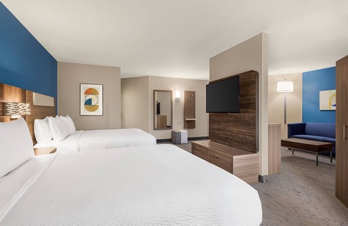 Evansville Hotel | Holiday Inn Express Evansville Downtown by IHG