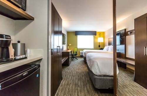 Exton Hotel | Holiday Inn Express Exton by IHG