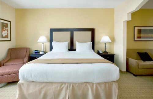 Georgetown Hotel | Holiday Inn Express Georgetown by IHG