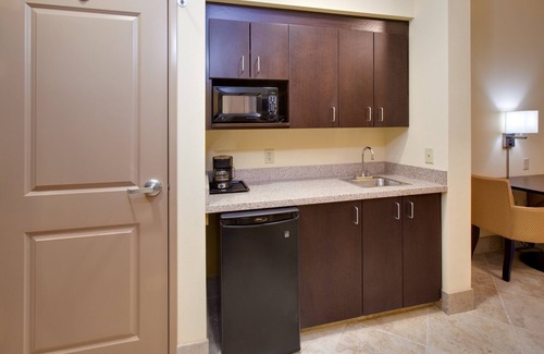 Grand Island Hotel | Holiday Inn Express Hotel & Suites Grand Island by IHG