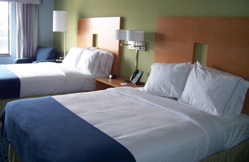 Rock Springs Hotel | Holiday Inn Express Hotel & Suites ROCK SPRINGS GREEN RIVER by IHG