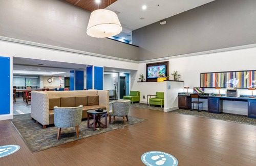 Harlingen Hotel | Holiday Inn Express Harlingen by IHG