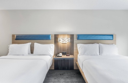 Newington Hotel | Holiday Inn Express Hartford – Newington, by IHG