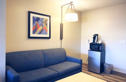 Logansport Hotel | Holiday Inn Express Hotel & Suites Logansport by IHG