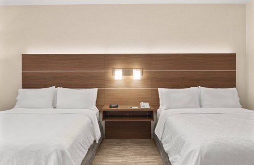 North Natomas Hotel | Holiday Inn Express Hotel Sacramento Airport Natomas by IHG