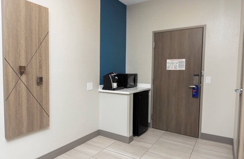 Marysville Hotel | Holiday Inn Express Hotel and Suites Marysville by IHG