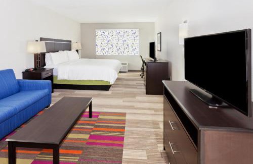 Gunter Afs Hotel | Holiday Inn Express Hotel & Suites Montgomery Boyd-Cooper Parkway by IHG