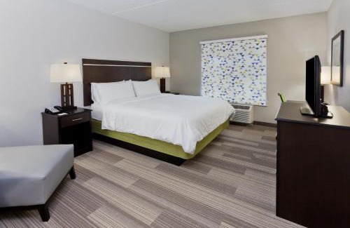 Gunter Afs Hotel | Holiday Inn Express Hotel & Suites Montgomery Boyd-Cooper Parkway by IHG