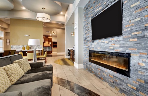 Albany Hotel | Holiday Inn Express Hotel & Suites Albany by IHG