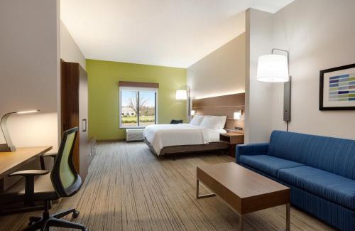Opelika Hotel | Holiday Inn Express Hotel & Suites Opelika Auburn by IHG