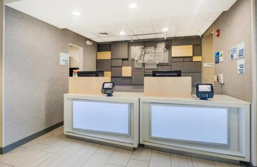 Apopka Hotel | Holiday Inn Express Hotel & Suites Orlando - Apopka by IHG